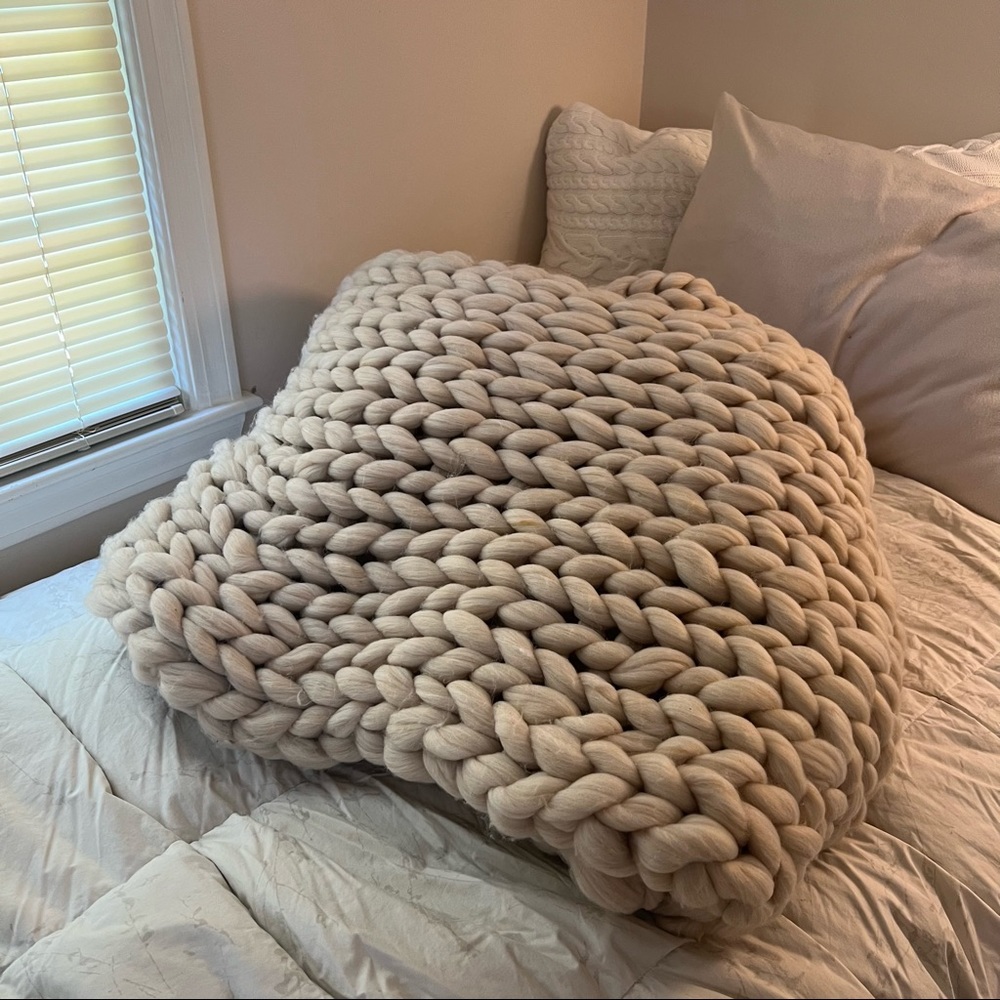 Chunky Knit Blanket